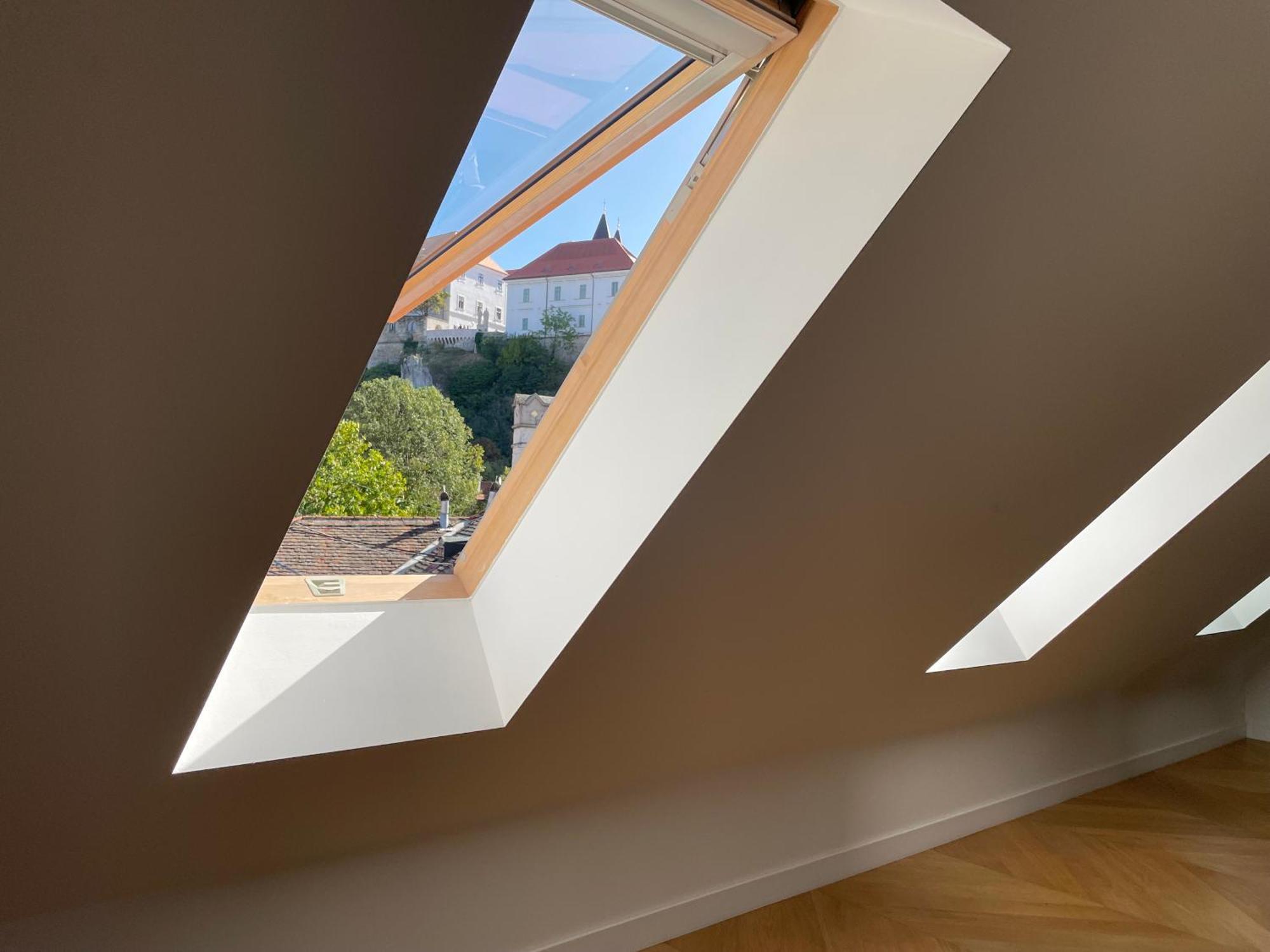 Frida Apartman, Exkluziv Varpanoramaval, A Belvaros Sziveben, Ingyenes Parkolassal Veszprém Kültér fotó